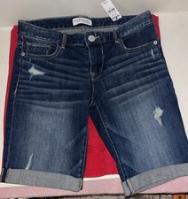 NWT EXPRESS JEANS DENIM LOW RISE TATTERED SHORTS SIZE 4 MSRP 59.90 9.5 INSEAM