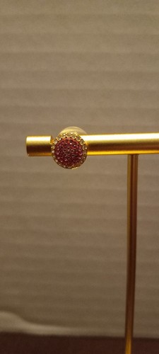 Swarovski Crystal No Regret Stud Earrings (No Pin) - Picture 4 of 18
