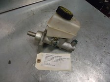 Maître-cylindre de frein Mercedes 208