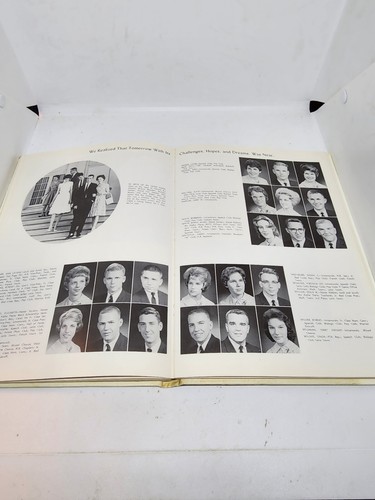Central High School Memphis Tennessee The 1962 Warrior Yearbook. Selten getrennt - Bild 14 von 18