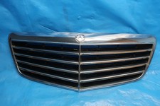 Mercedes W211 E-Klasse Kühlergrill Frontgrill AVANTGARDE A2118801783 MOPF DEFEKT