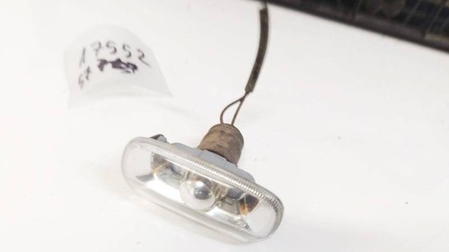 8E0949127 Seitenblinker (Kotflügelblinker) Vorne Rechts  Volkswa DE2689522-41