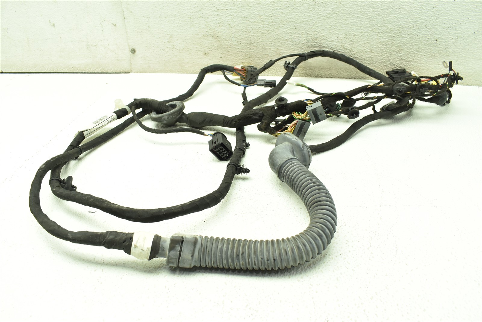 McLaren 570s Left Door Wiring Harness Wires 13MA109CP