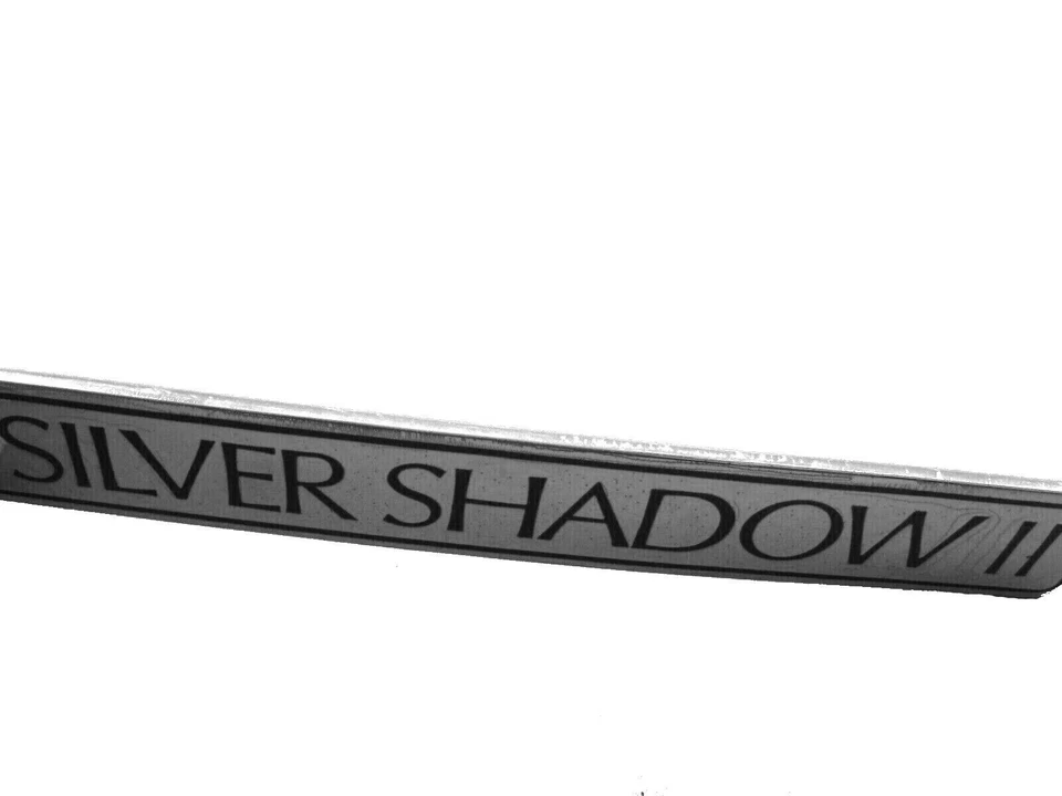 EARLY 1980s ROLLS ROYCE BENTLEY SILVER SHADOW II REAR BOOT LID BADGE EMBLEM Foto 2 de 4