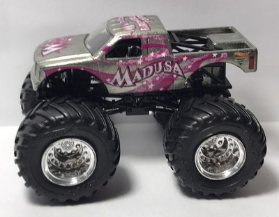 Hot Wheels Monster Jam Silver Series Madusa Zamac 1:64 Truck HTF