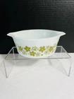 VTG Lovely Pyrex 472 ~1 1/2 Pt  Crazy Daisy~Spring Blossom Casserole Dish No Lid
