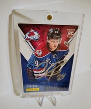 2014 Panini #41 Nathan Mackinnon - Rookie Card (RC, VAR, SN /599) signed card