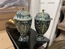 Pair Vintage Maitland Smith Hand Painted Porcelain Lidded Urns Thailand 2185-626