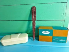 1950S VINTAGE FULLER BRUSH COMPANY TABLE TIDY CRUMB SWEEPER & LETTER OPENER
