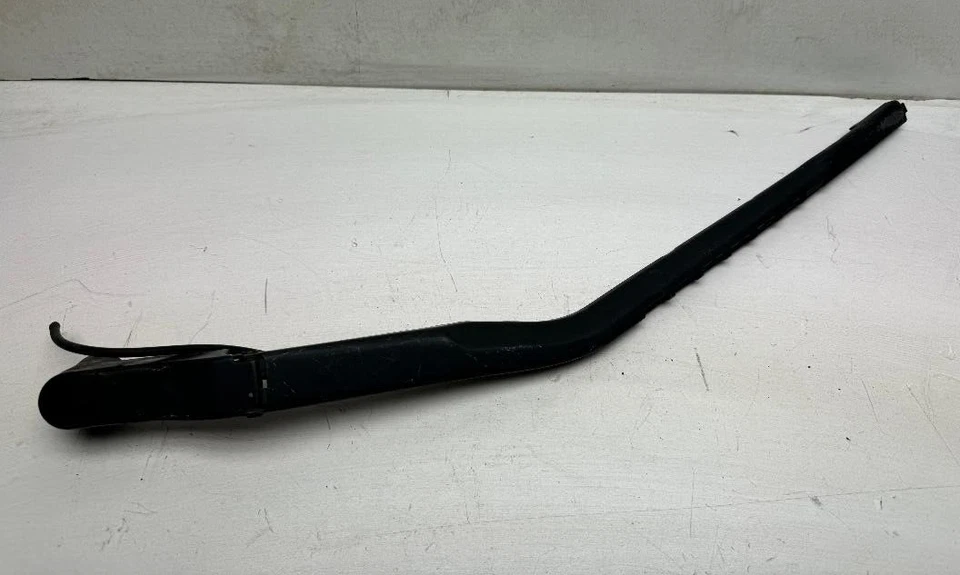 2007-2013 CHEVY SILVERADO/GMC SIERRA DRIVER FRONT WIPER ARM P/N 24030988 OEM - Image 2 of 4