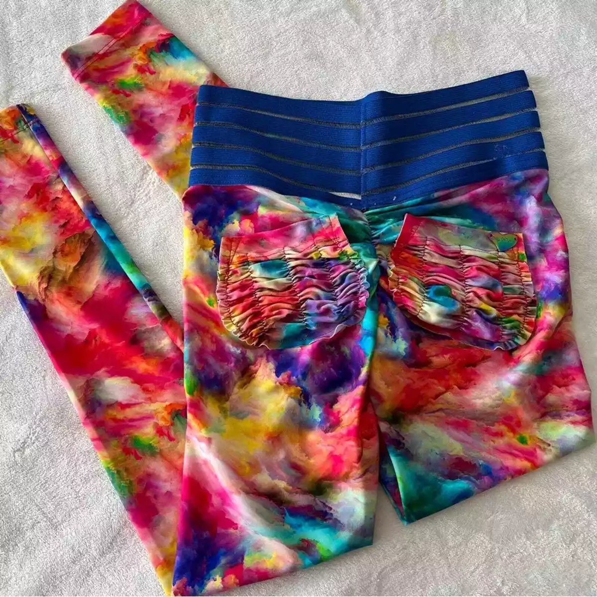 Cute Booty Lounge Rainbow Watercolor Scrunch Booty Leggings