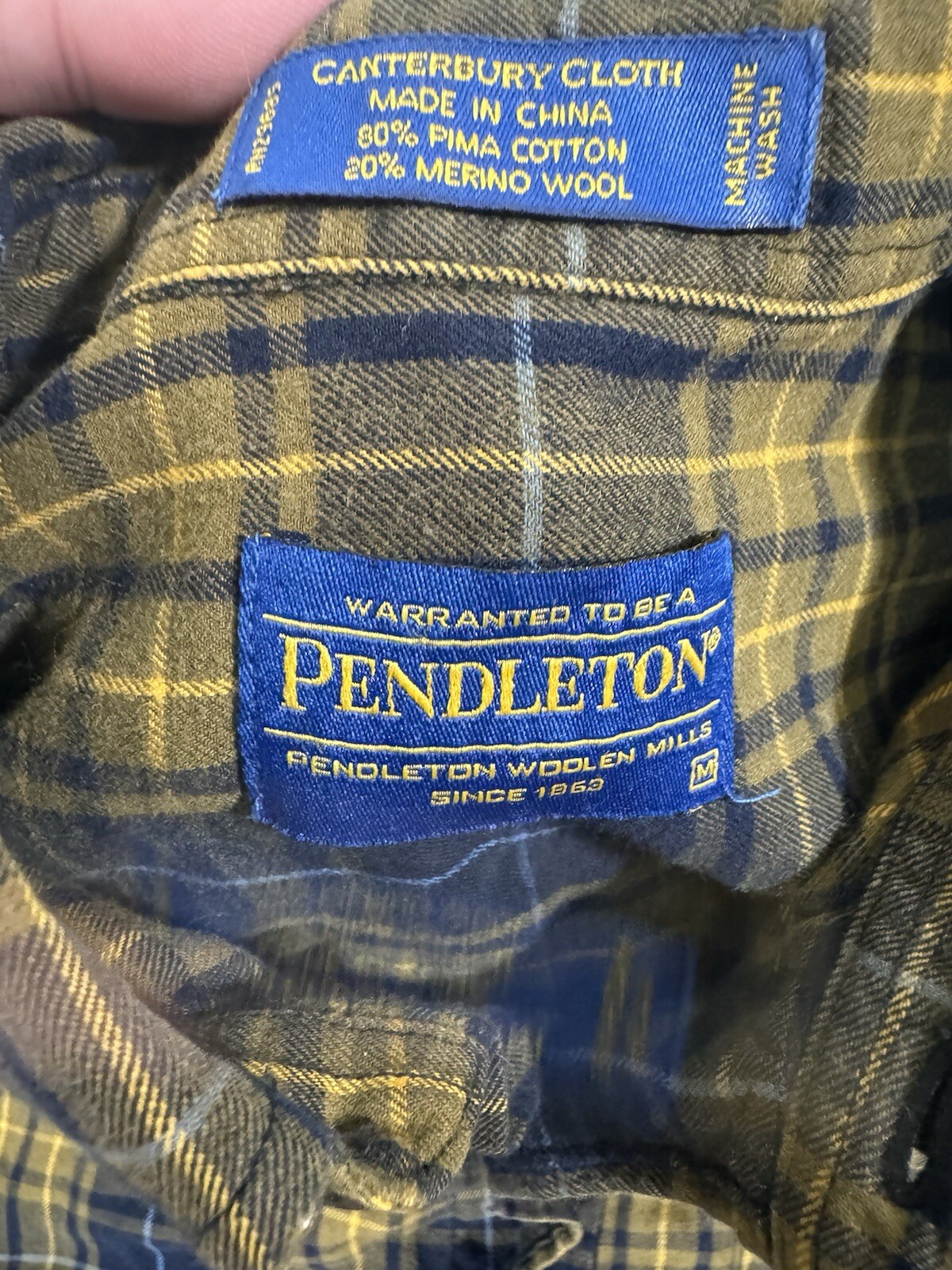 Pendleton Canterbury Cloth Plaid Button Down Shirt Sz M Pima Cotton Merino Wool