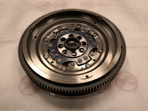 OEM AUDI RS3 RSQ3 TTRS CUPRA FORMENTOR 2.5L TFSI FLYWHEEL NEW!!! 07K105266H! - Picture 3 of 10