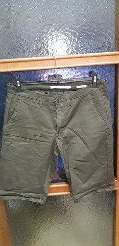 Bermuda Pantaloncino Uomo 46/48? Leggi misure CLAYTON in cotone usato saldi  | eBay