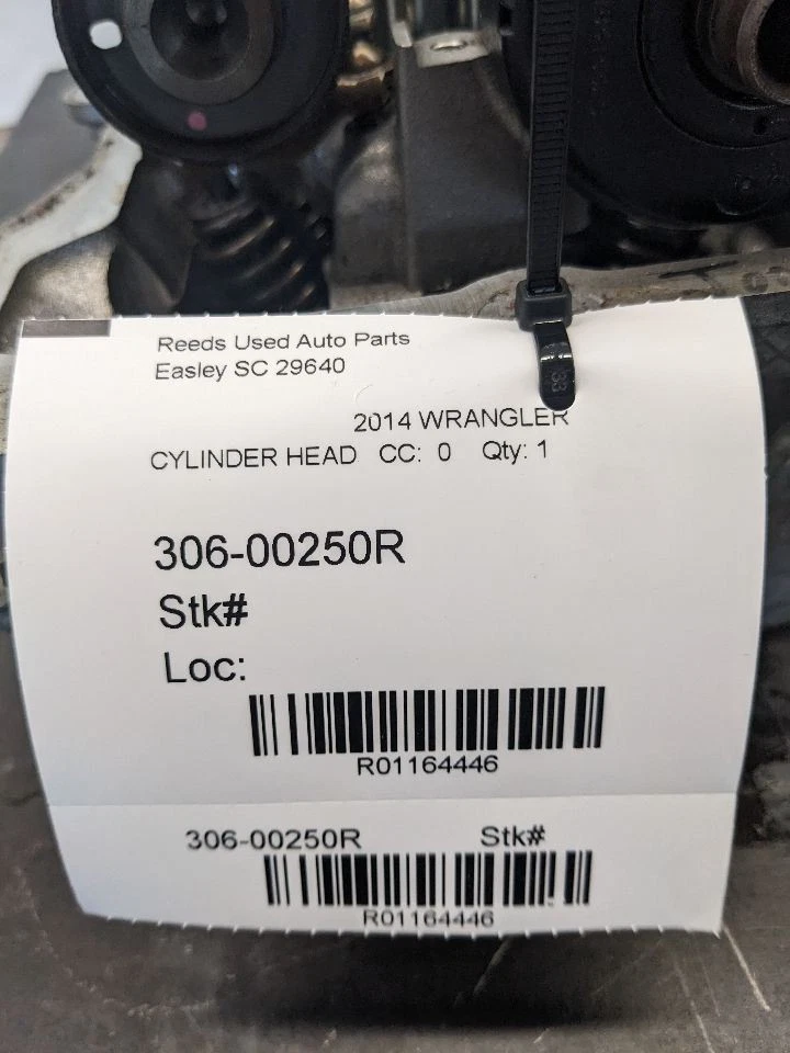 Passenger Right Cylinder Head 3.6L Fits 11-23 300 1164446 - Image 2 of 4