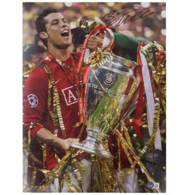 Cristiano Ronaldo Signed Man Utd Soccer Print Size 12  x 16  with Beckett COA