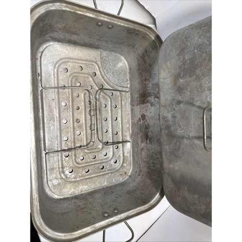 Vintage WEAR-EVER Large Aluminum Roaster 2626 Vented Lid Roasting Pan Made USA - Picture 2 of 9