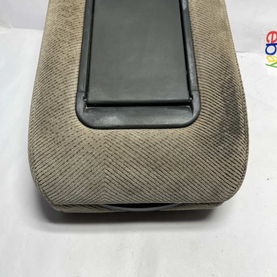 95-98 CHEVY SILVERADO GMC SIERRA CK 1500 CENTER CONSOLE JUMP SEAT ARMREST 2 - Image 2 of 4