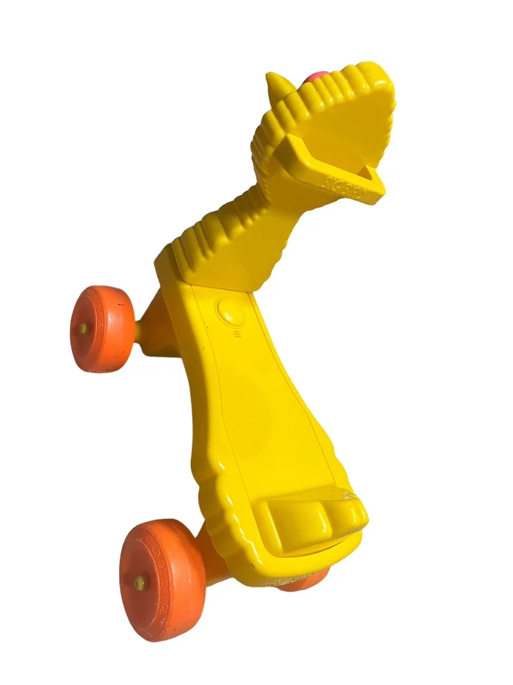 Brinquedo Sesame Street Big Bird passeio em quatro rodas VINTAGE 1979 Muppets CBS brinquedos RARO - Imagem 4 de 4