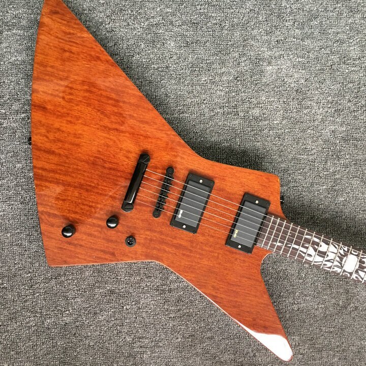 Foto 1 di 16