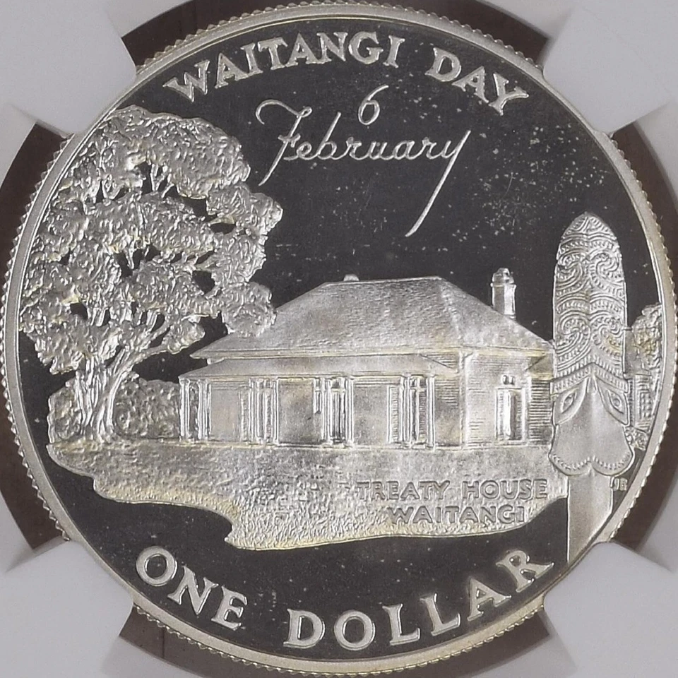 NUEVA ZELANDA. 1977, dólar, plata - NGC PF66 - QEII, día de Waitangi RARO Foto 3 de 4