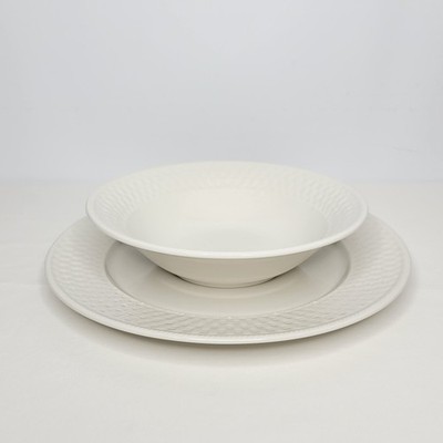 2 Piece Oneida Wicker Ceramic White Serving Platter Tray and Bowl