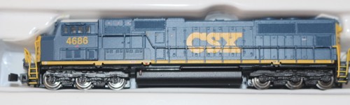 Z SCALE AZL CSX SD 70M LOCO #4686 New | eBay