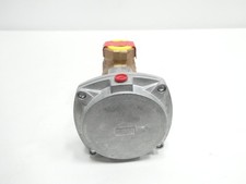 Invensys VK-7213-301-4-9 Bronze Threaded Globe Valve With Actuator 1-1/4in Npt
