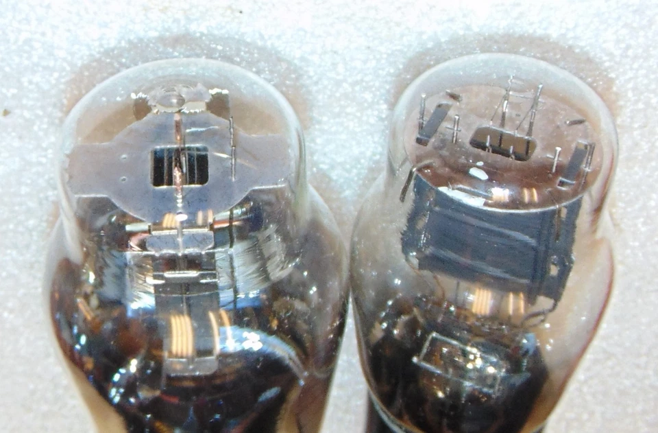 WOW 2 TUBOS NUEVOS EN CAJA RCA TIPO 45 D GETTER TUNG-SOL TIPO 46 HECHOS EN EE. UU. 246 245 BONITOS Foto 4 de 4