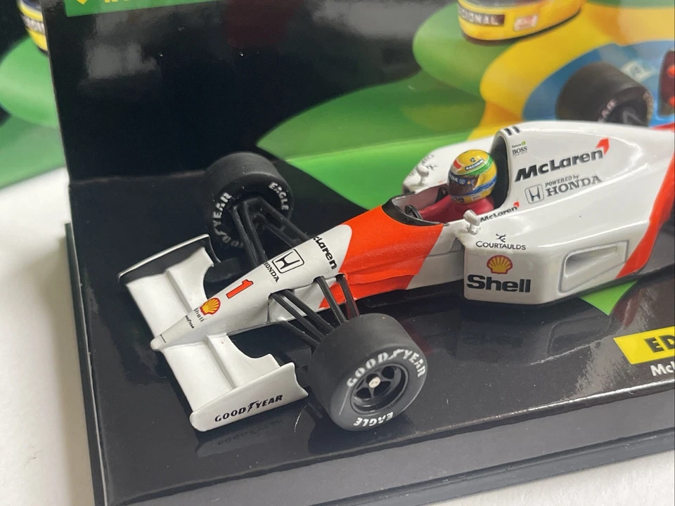 Coche Ayrton Senna Minichamps McLaren MP4/7 Honda V12 modelo F1 1992 Ed43 #6 1:43rd Foto 3 de 4