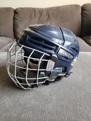 Bauer RE-AKT 100 Youth Hockey Helmet With Face Mask NAVY BLUE Size 6 1/8- 6 3/4 