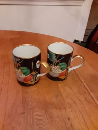 Pair  22k Gold Fitz& Floyd Mallard Pond Mugs 3 7/8"T
