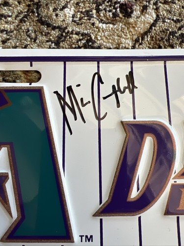 Signed 2001 AZ ARIZONA DIAMONDBACKS WORLD SERIES CHAMPIONS LICENSE PLATE MLB - Picture 3 of 8