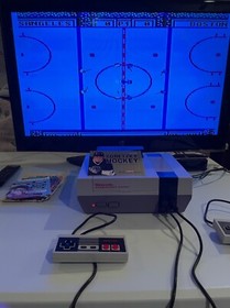 Wayne Gretzky Hockey Original Nintendo NES Tested & Works