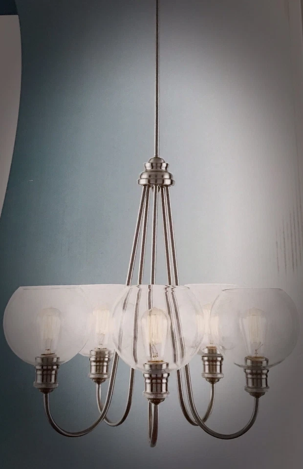 "Lámpara de araña Quoizel de níquel de 5 luces de 24"" de ancho con cortinas de vidrio transparente soplado en boca" Foto 4 de 4