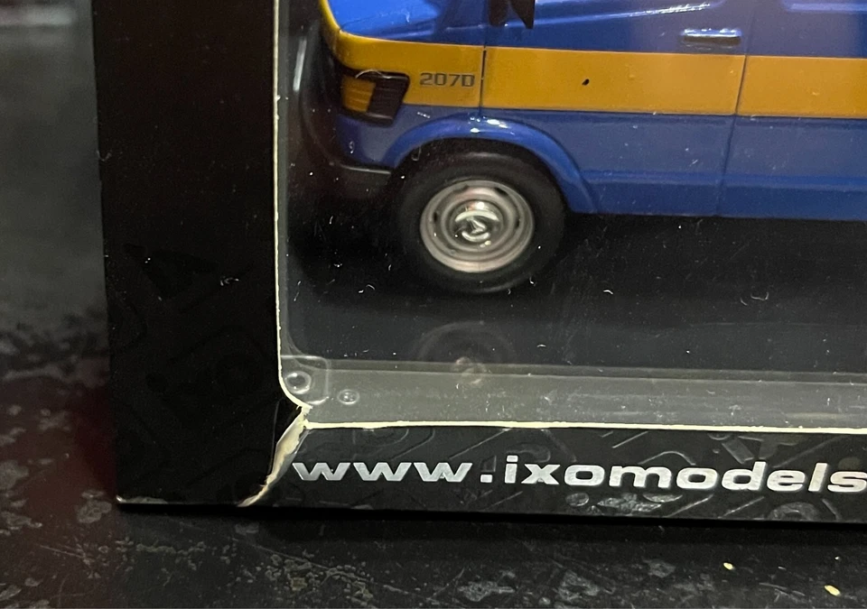 1/43 MERCEDES BENZ 207D VAN ASG 1987 IXO CLC224 EXTREMELY RARE - Immagine 2 di 4