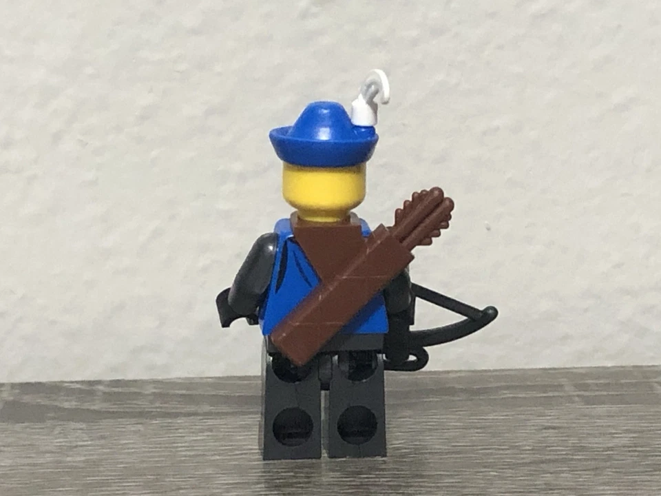 5 Lego Black Falcon Archer Knight Minifigures - Image 3 of 3