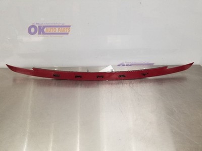 25 2025 TOYOTA CAMRY SE TAIL FINISH PANEL RED