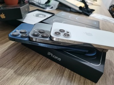 Apple iPhone 12 Pro Max - Unlocked 5G 6.7