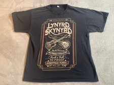 Lynyrd Skynyrd Shirt Mens XL 2014 Tour Whiskey Guitars Graphic Concert Tee