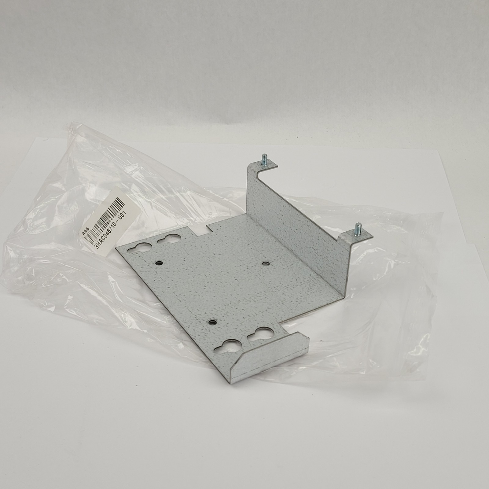 ABB 3HAC046710-001 Fastening Plate - NEW
