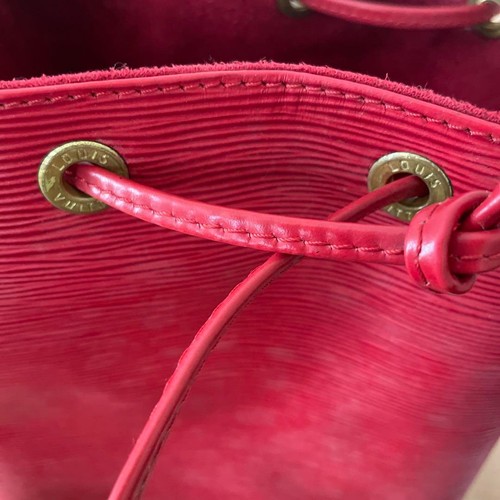 Louis Vuitton Epi Shoulder Bag Handbag Drawstring Bag Red Leather M44107 Auth - Picture 11 of 13