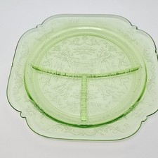 Vintage 1930s Green Uranium Depression Glass Federal Madrid Divided Grill...