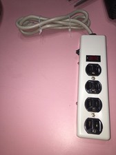 CL-104 4 plug outlet