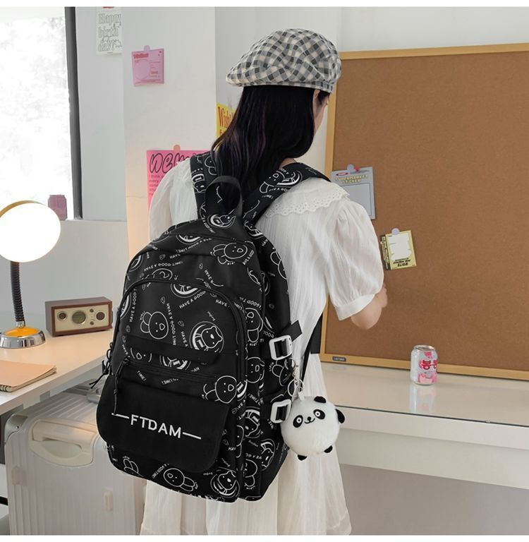 CHAQLIN Eiffel Tower Drawstring Backpack – Lightweight Shoulder Bag For Gym, School & Travel