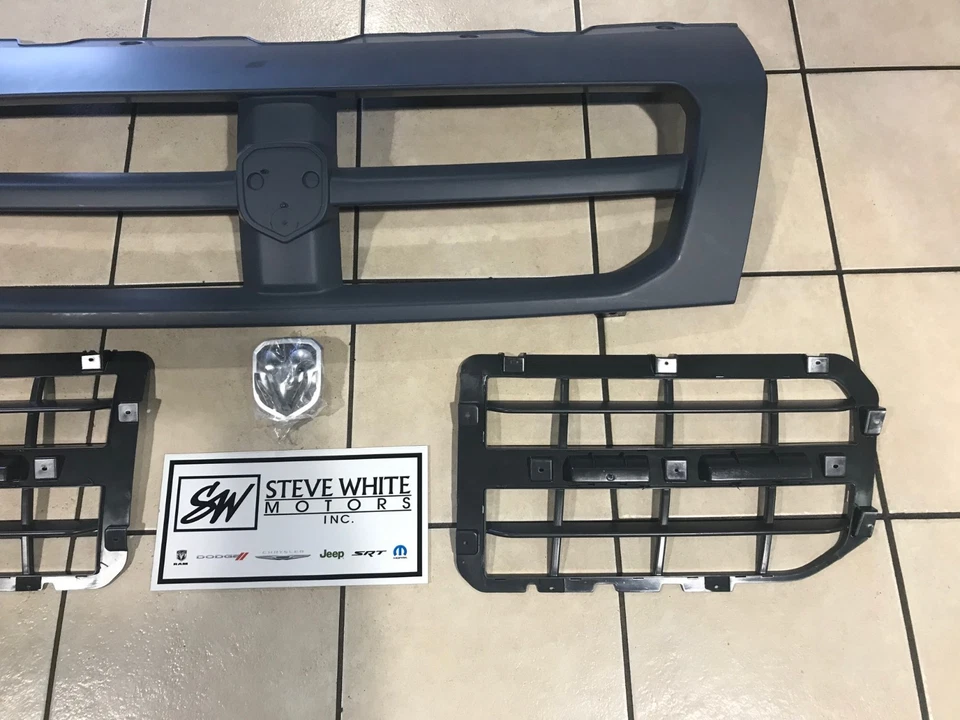 Rejilla superior radiador Mopar 14-17 Dodge Ram Promaster 1500 2500 3500 Foto 2 de 4