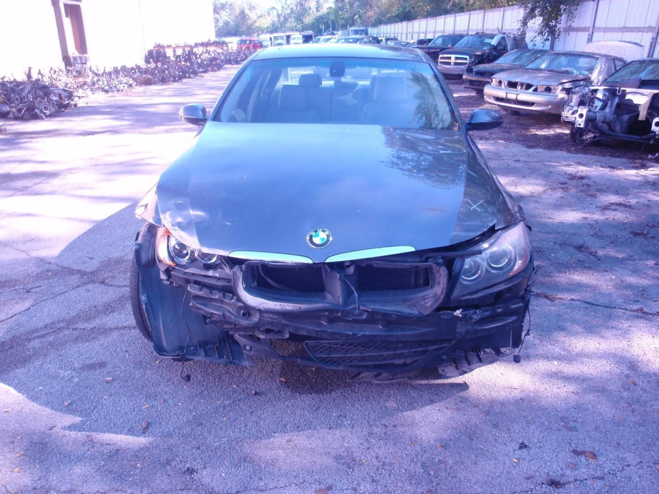 06 宝马 325i 左前悬架膝不包括:Xi;轿车 — 第 2/4 张图片