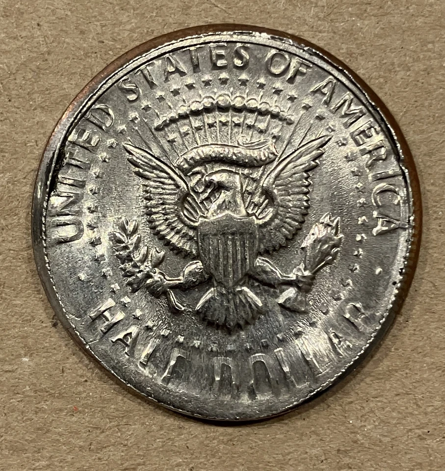 1983 P 50C KENNEDY HALF DOUBLESTRUCK/ PARTIAL COLLAR /BROADSTRUCK ERROR RARE++ - Image 2 of 4