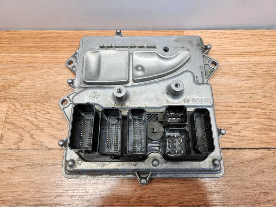 ✅ OEM BMW F10 F02 Active Hybrid 7 DME ECU Control Unit Module Computer MEVD172Y - Image 2 of 4