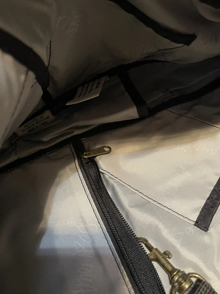 L.L. Bean Ameribag Healthy Back Sling Bag Backpack Black Leather Crossbody - Image 4 of 4